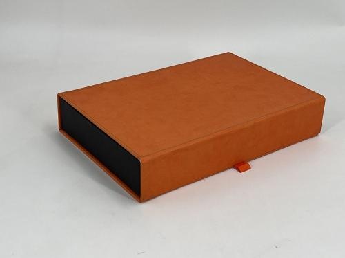OEM و ODM High-end magnetic gift boxes للبيع