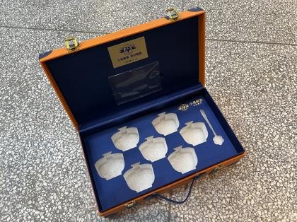 OEM و ODM Single Ring Octagonal Leather Box PU Cowhide Leather Boxing Gloves للبيع